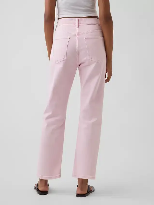 Högmidjade, smala, raka cropped-Jeans i 90-talsstil