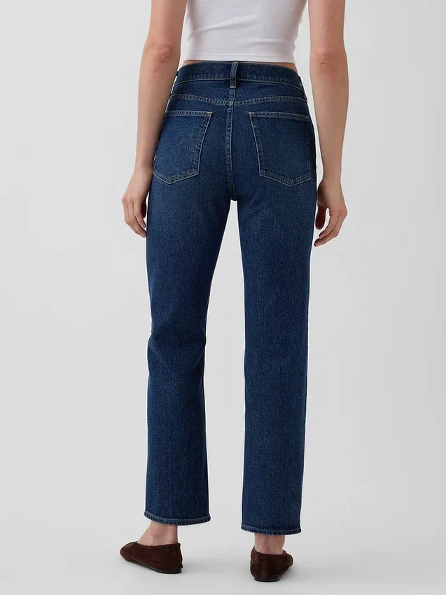 Högmidjade, smala, raka cropped-Jeans i 90-talsstil