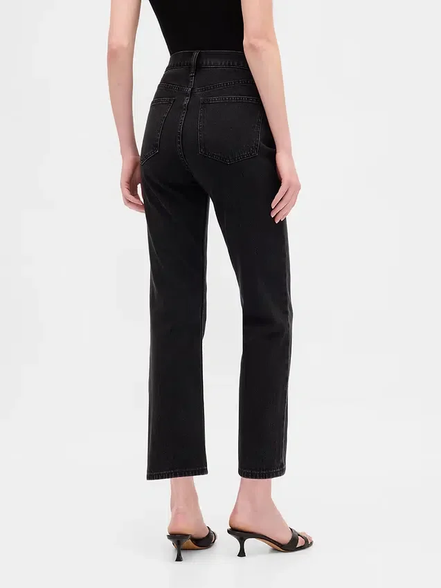 Högmidjade, smala, raka cropped-Jeans i 90-talsstil