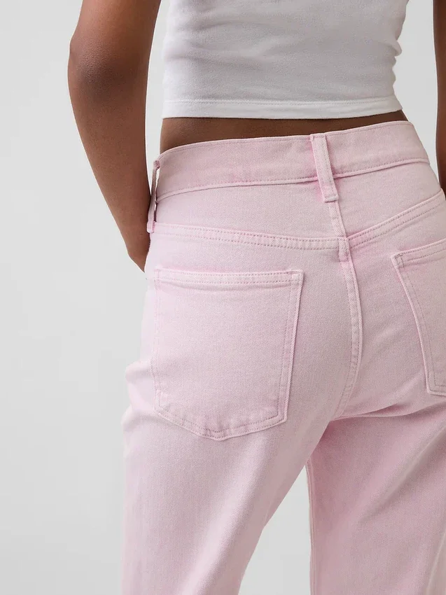 Högmidjade, smala, raka cropped-Jeans i 90-talsstil