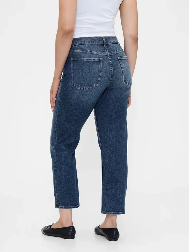 Högmidjade, smala, raka cropped-Jeans i 90-talsstil