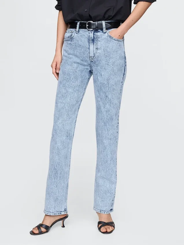 Högmidjade, smala raka Jeans i 90-talsstil