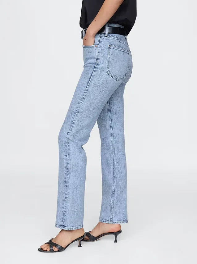 Högmidjade, smala raka Jeans i 90-talsstil