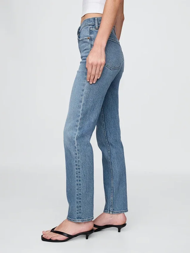 Högmidjade, smala raka Jeans i 90-talsstil