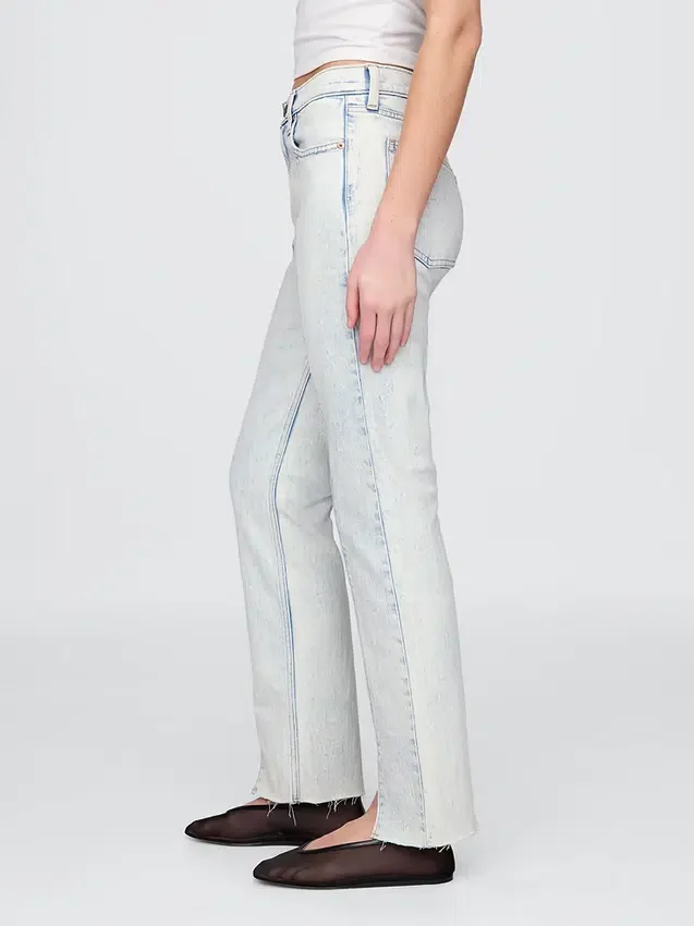 Högmidjade, smala raka Jeans i 90-talsstil
