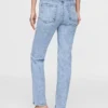Högmidjade, smala raka Jeans i 90-talsstil