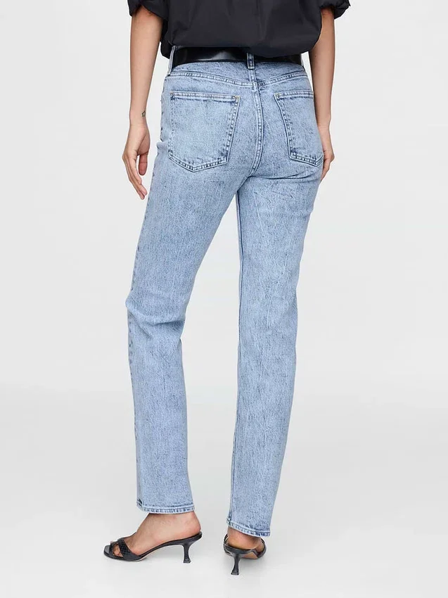Högmidjade, smala raka Jeans i 90-talsstil