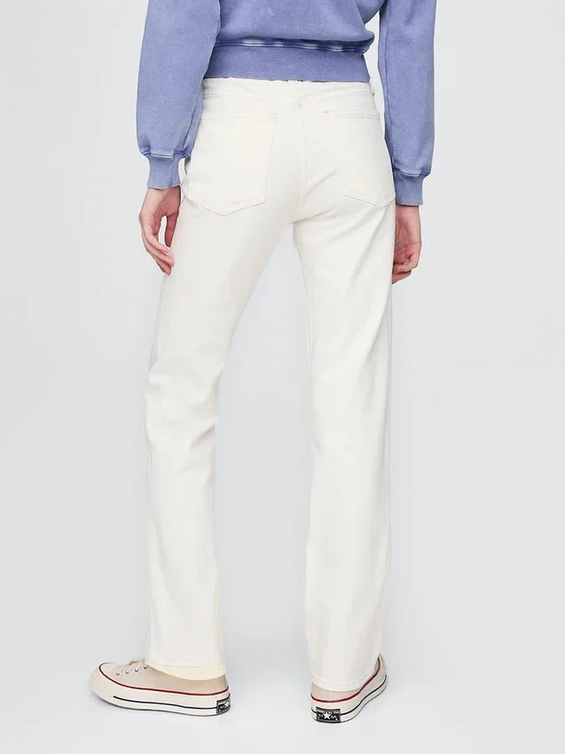 Högmidjade, smala raka Jeans i 90-talsstil