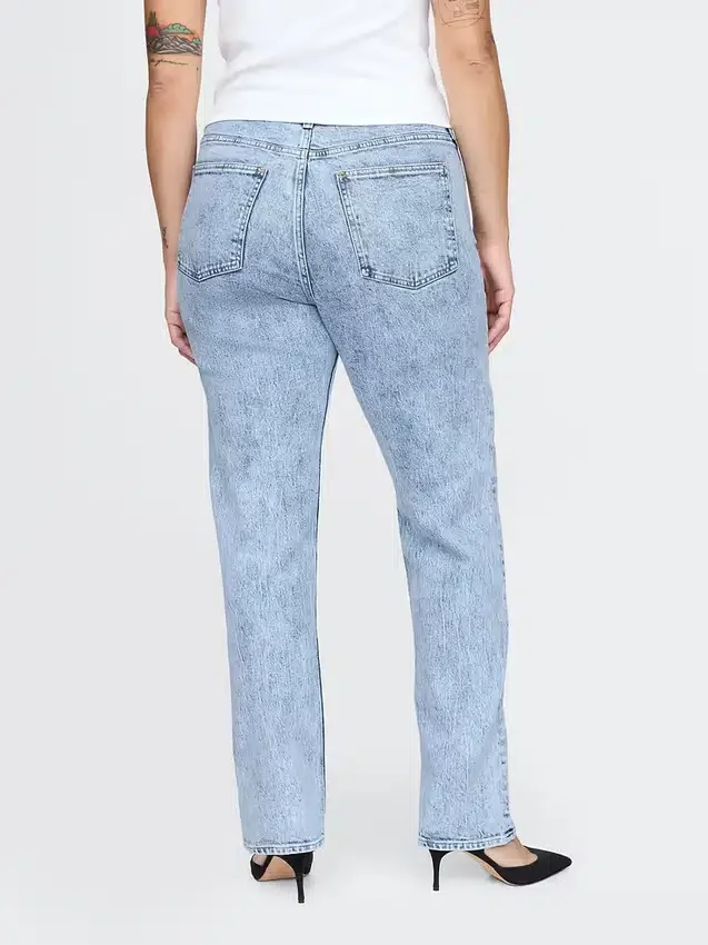 Högmidjade, smala raka Jeans i 90-talsstil