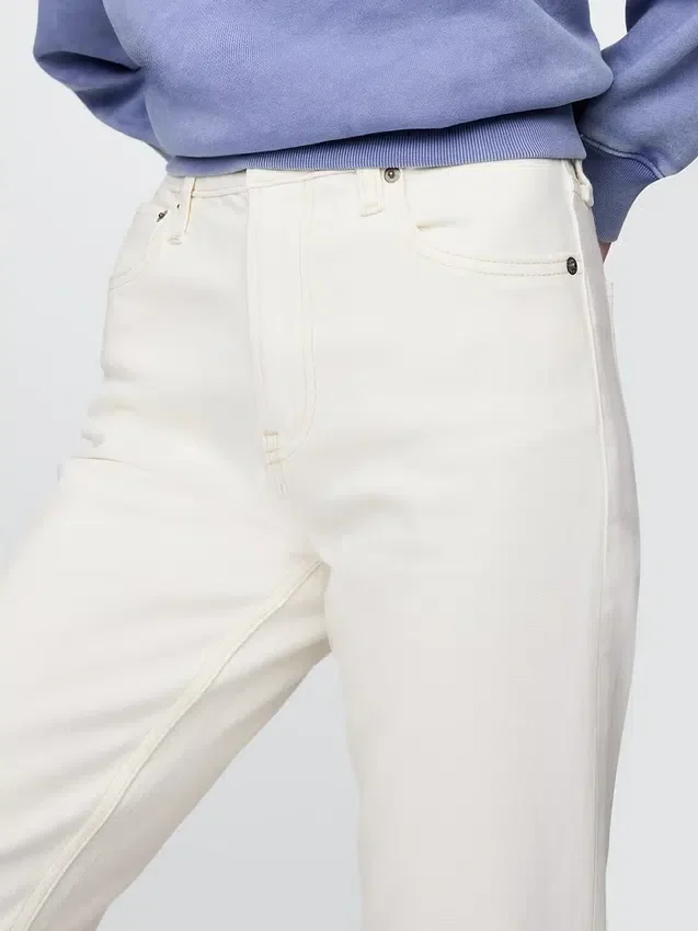 Högmidjade, smala raka Jeans i 90-talsstil