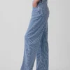 Högmidjade, ultramjuka jeans med randigt mönster