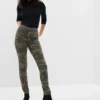 High Rise True Skinny-Jeans