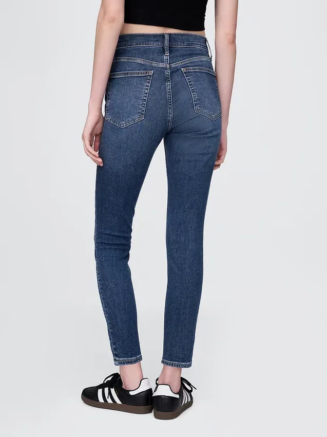 High Rise True Skinny-Jeans