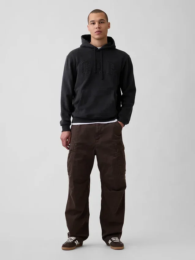 Hoodie för vuxna med Vintagesoft Arch Logo
