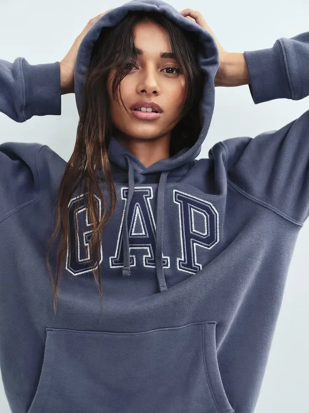 Hoodie för vuxna med Vintagesoft Arch Logo