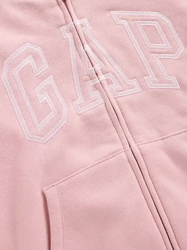 Huvtröja för barn i Vintagesoft med GAP Arch Logo
