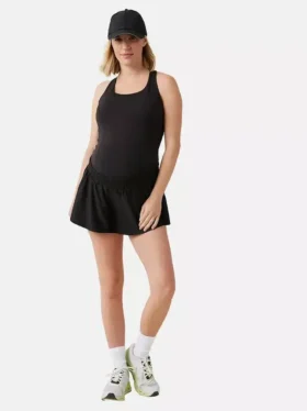 Ingrid och Isabel – Tennis-mammakläder