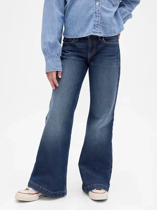 Jeans för barn med låg midja och avslappnad utsvängd passform
