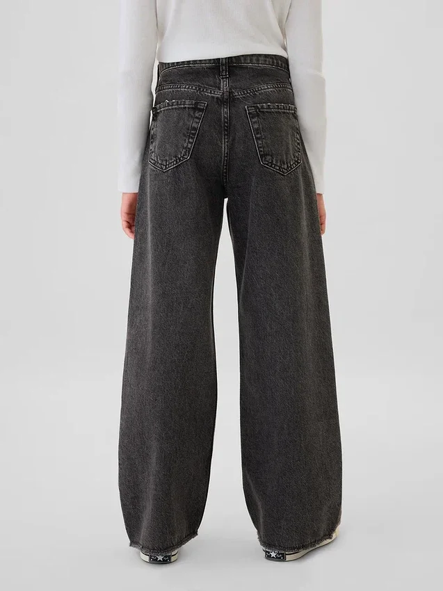 Jeans för barn med låg midja och vid ben