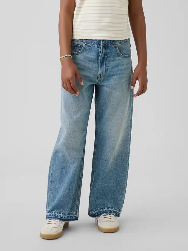 Jeans för barn med låg midja och vid ben
