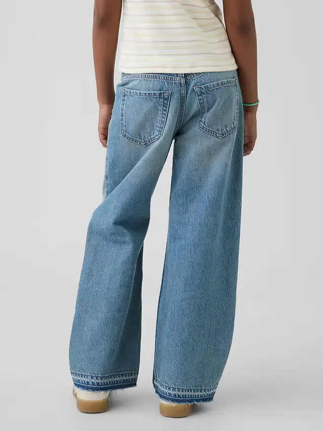 Jeans för barn med låg midja och vid ben