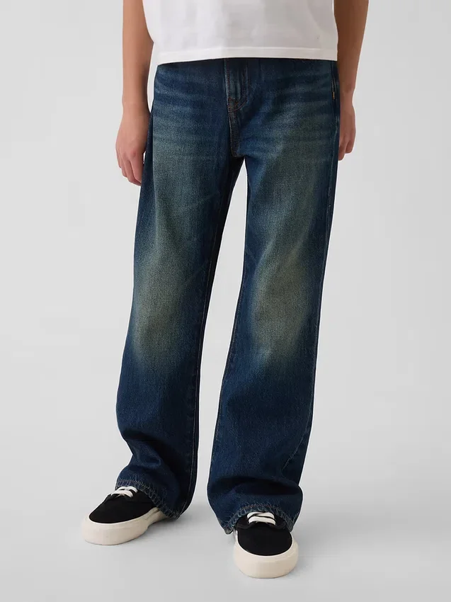 Jeans i avslappnad bootcut-modell för barn
