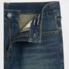 Jeans i avslappnad bootcut-modell för barn