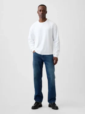 Jeans med avslappnad rak passform