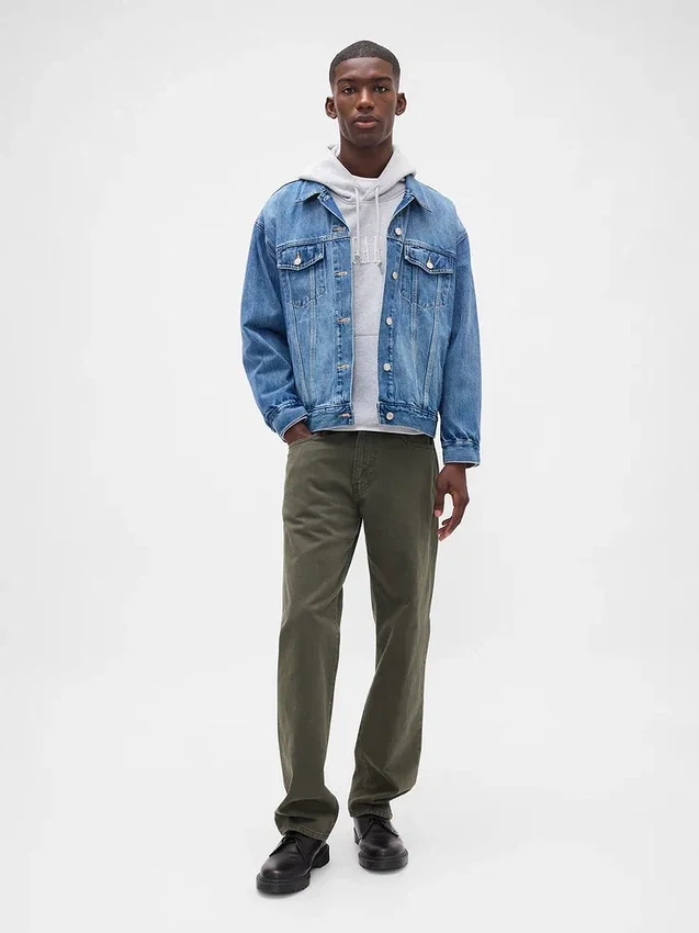 Jeans med avslappnad rak passform