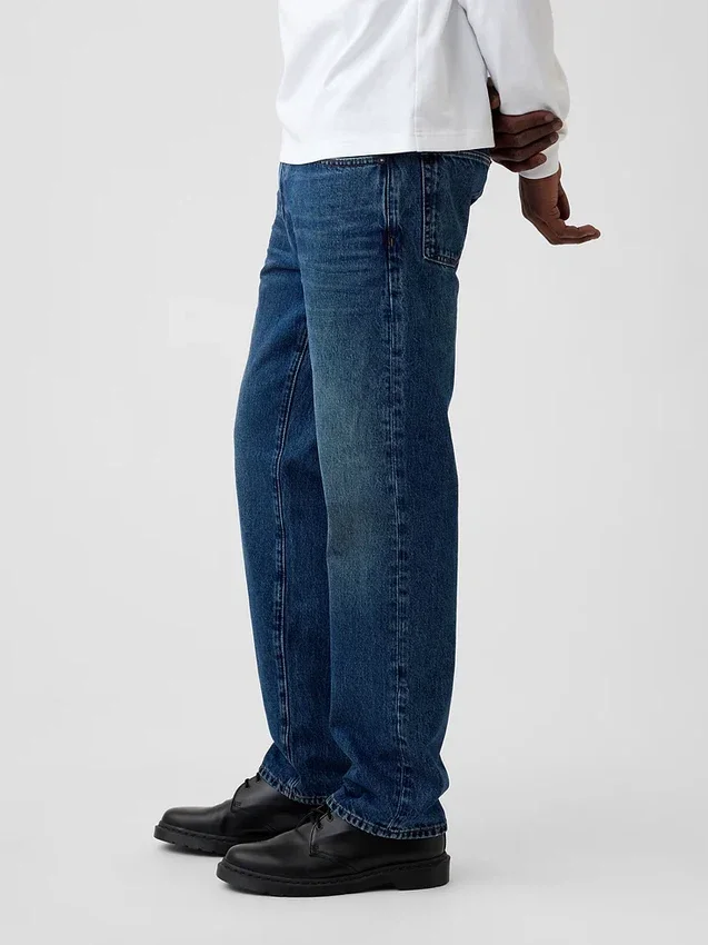 Jeans med avslappnad rak passform