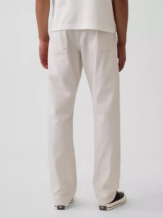 Jeans med avslappnad rak passform