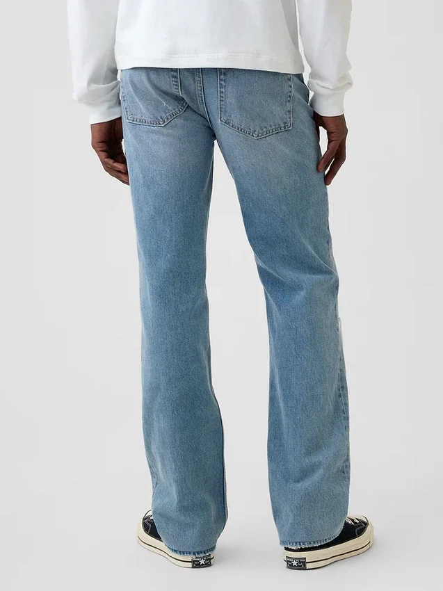 Jeans med avslappnad rak passform