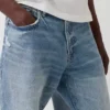 Jeans med avslappnad rak passform