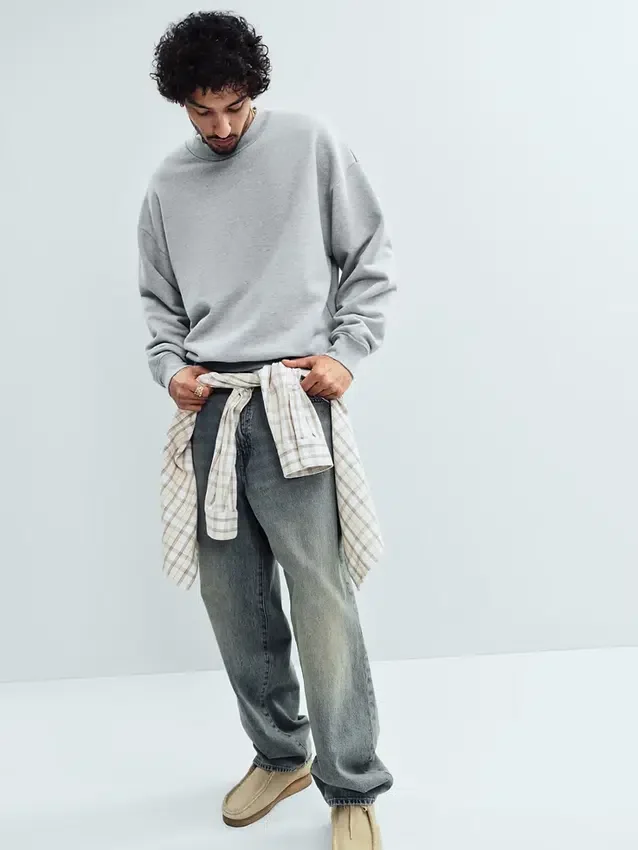 Jeans med avslappnad rak passform