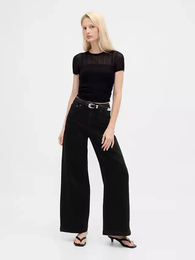Jeans med extra hög midja och vida ben