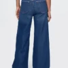 Jeans med extra hög midja och vida ben