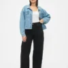 Jeans med extra hög midja och vida ben
