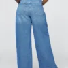 Jeans med extra hög midja och vida ben