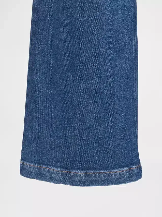 Jeans med extra hög midja och vida ben