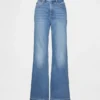 Jeans med hög midja och avslappnad utsvängd passform