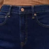 Jeans med hög midja och avslappnad utsvängd passform