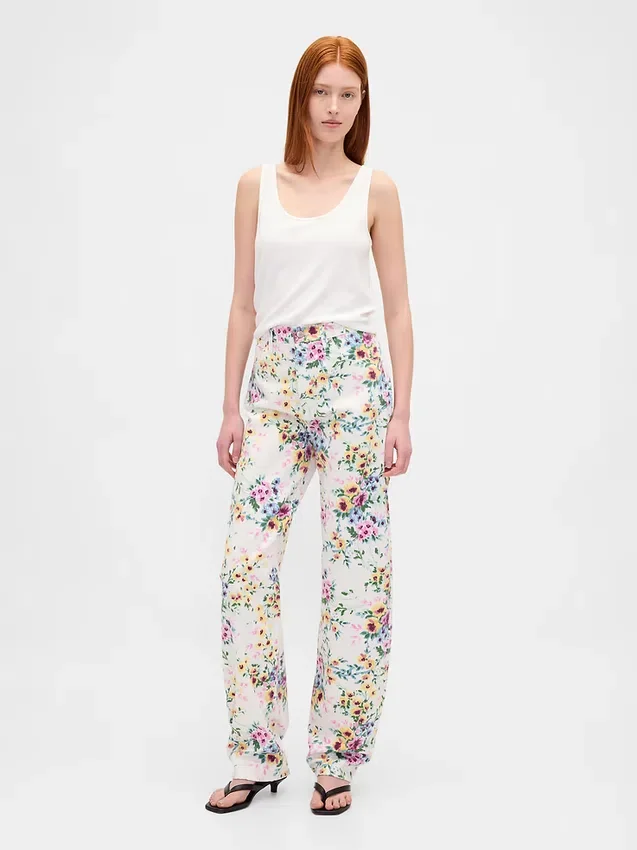 Jeans med hög midja och blommönster