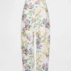 Jeans med hög midja och blommönster