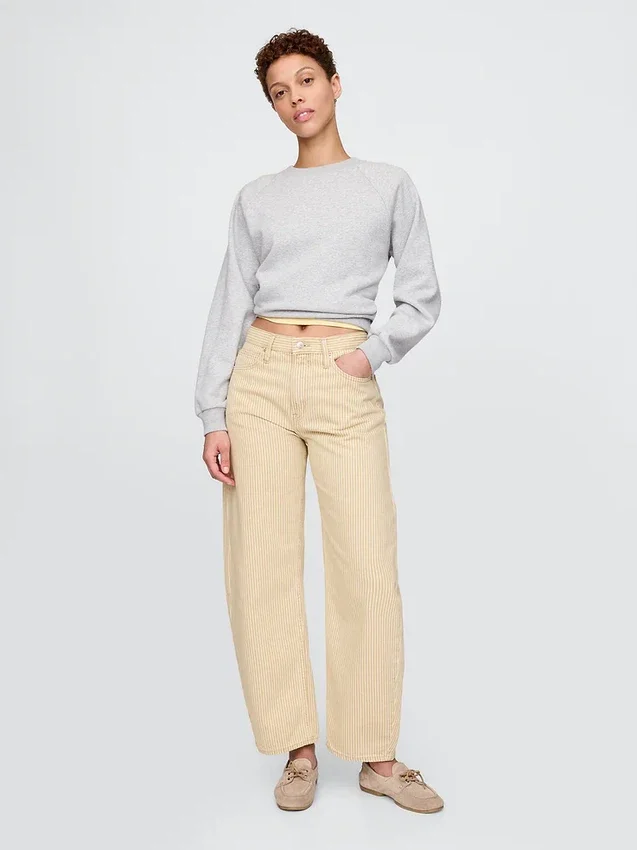 Jeans med hög midja och khakifärgade ränder