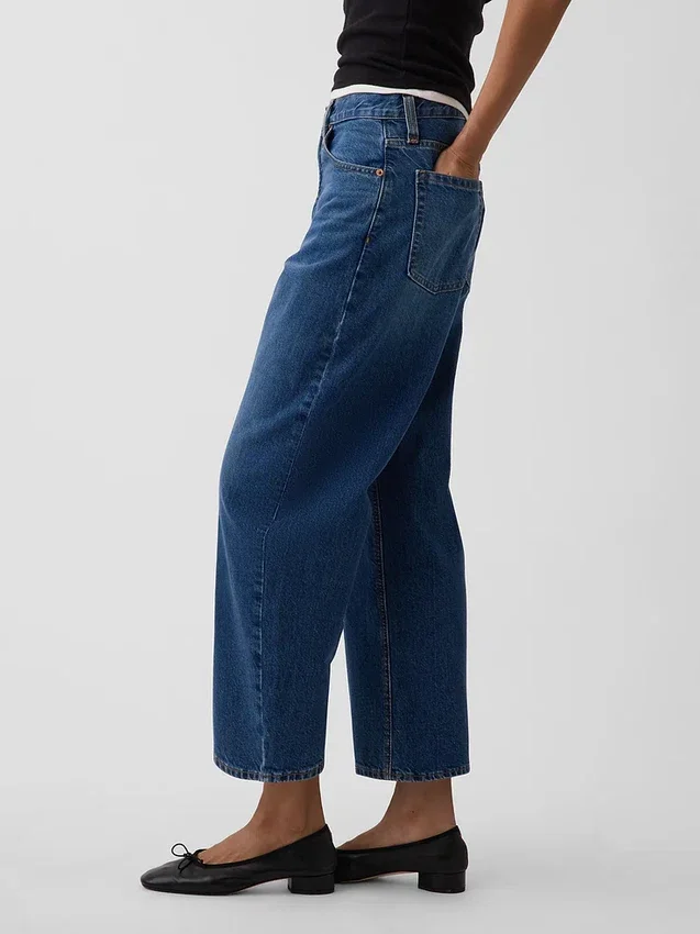 Jeans med hög midja och kort benlängd