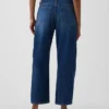 Jeans med hög midja och kort benlängd