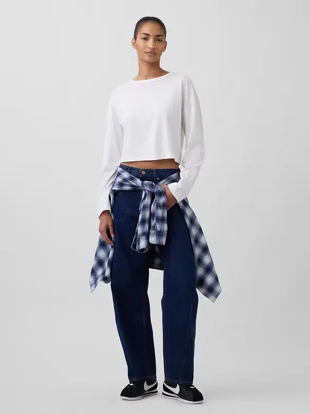 Jeans med hög midja och rak passform