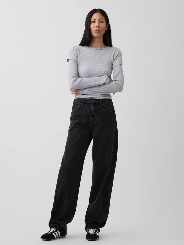 Jeans med hög midja och rak passform