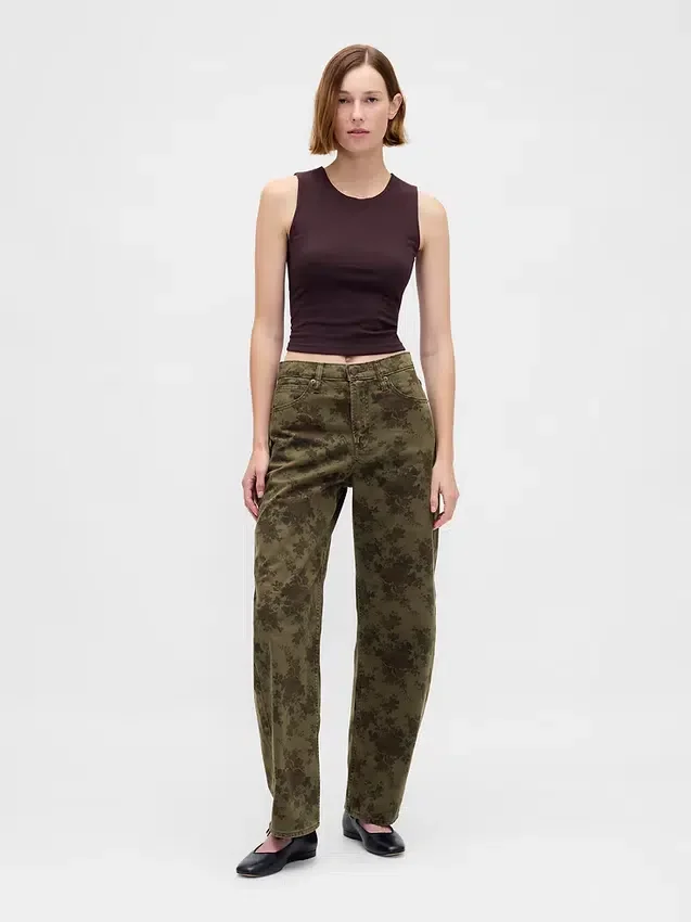 Jeans med hög midja och rak passform