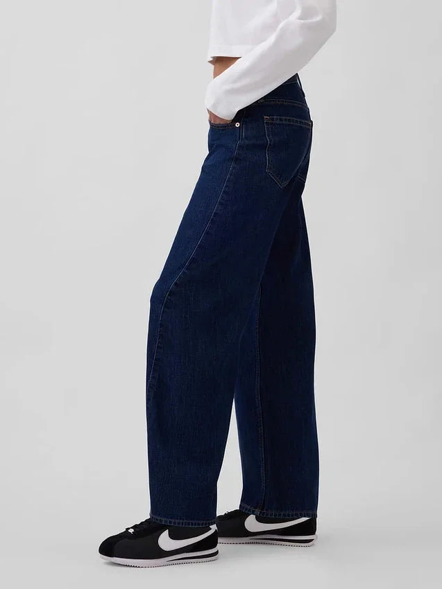 Jeans med hög midja och rak passform
